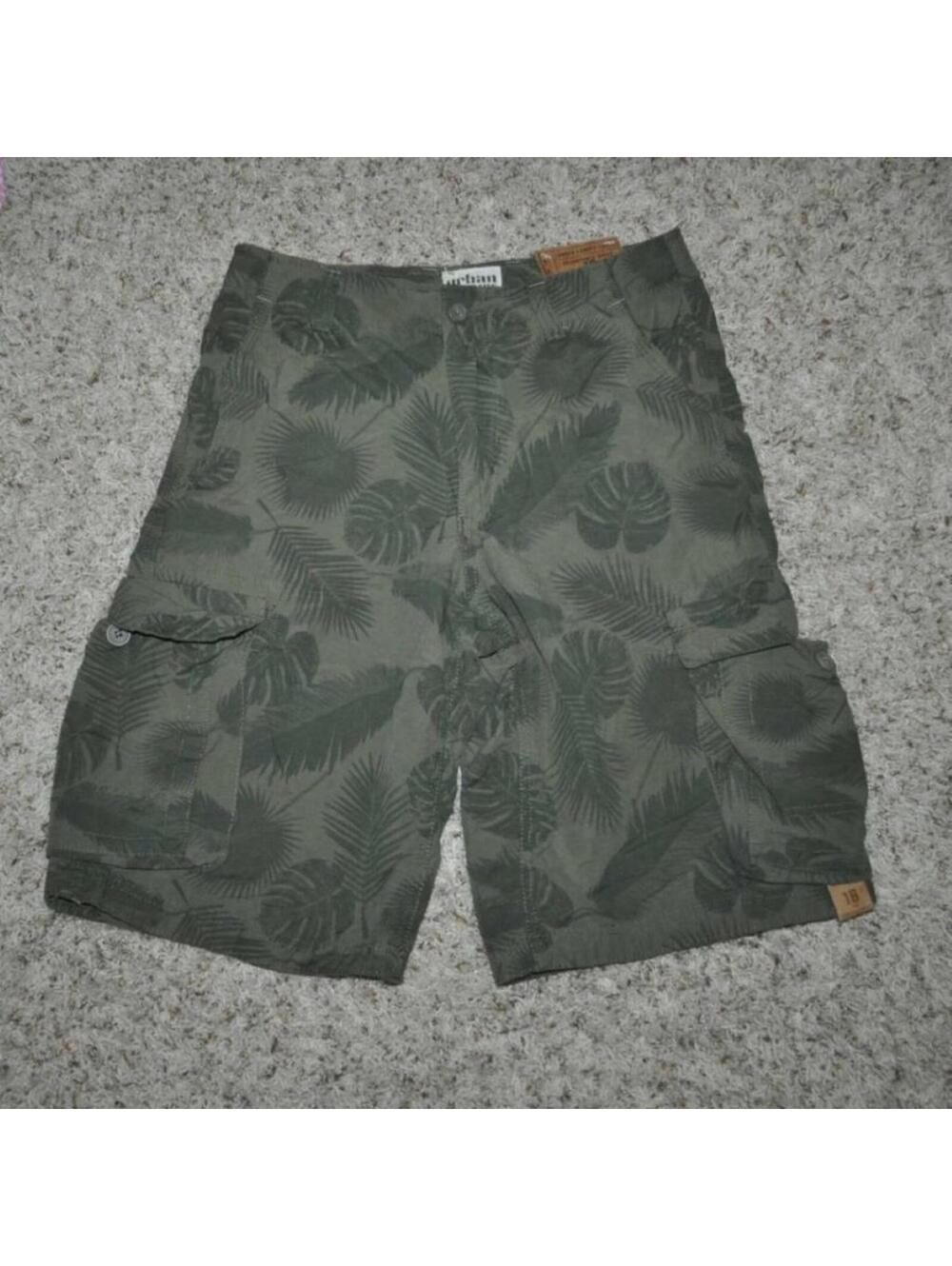 Urban Pipeline Cargo Shorts 18 Boys Adjustable Waist Green Leaf Knee Length